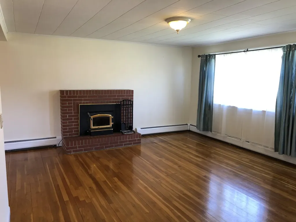137 Dewitt Avenue Bangor ME 04401