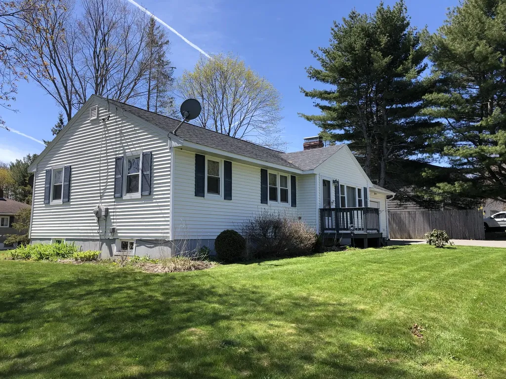 137 Dewitt Avenue Bangor ME 04401