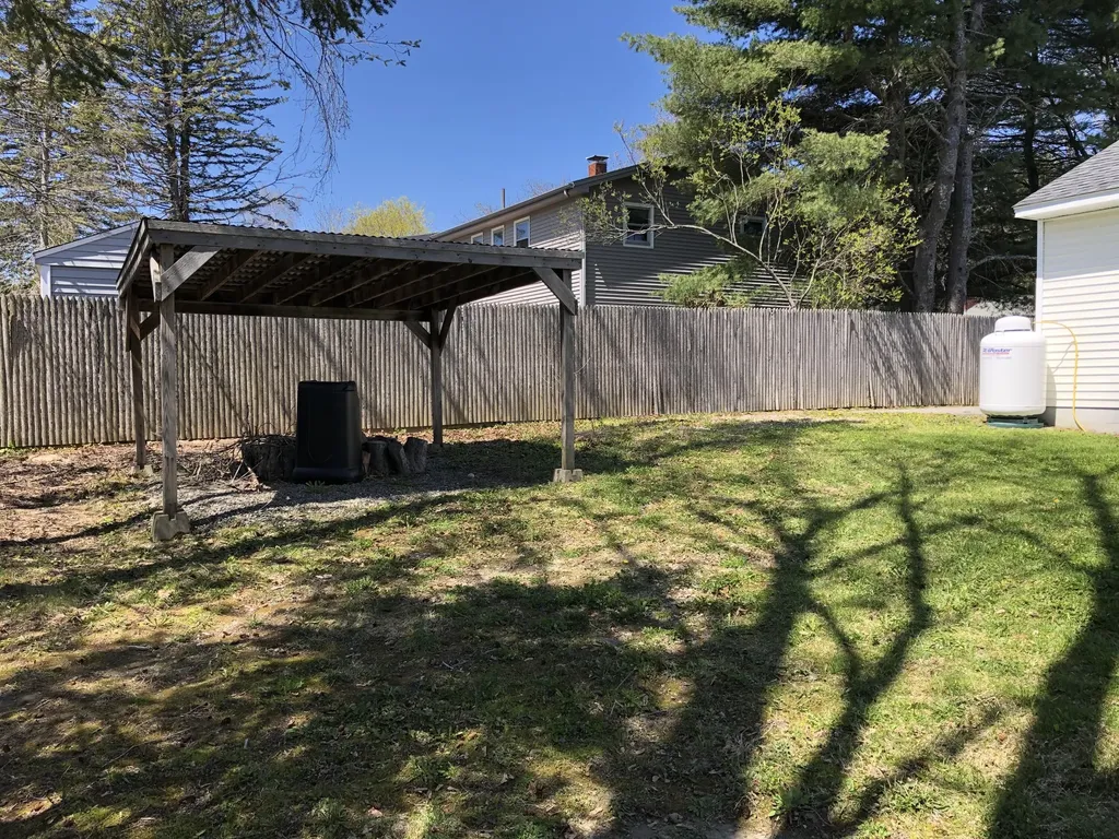 137 Dewitt Avenue Bangor ME 04401