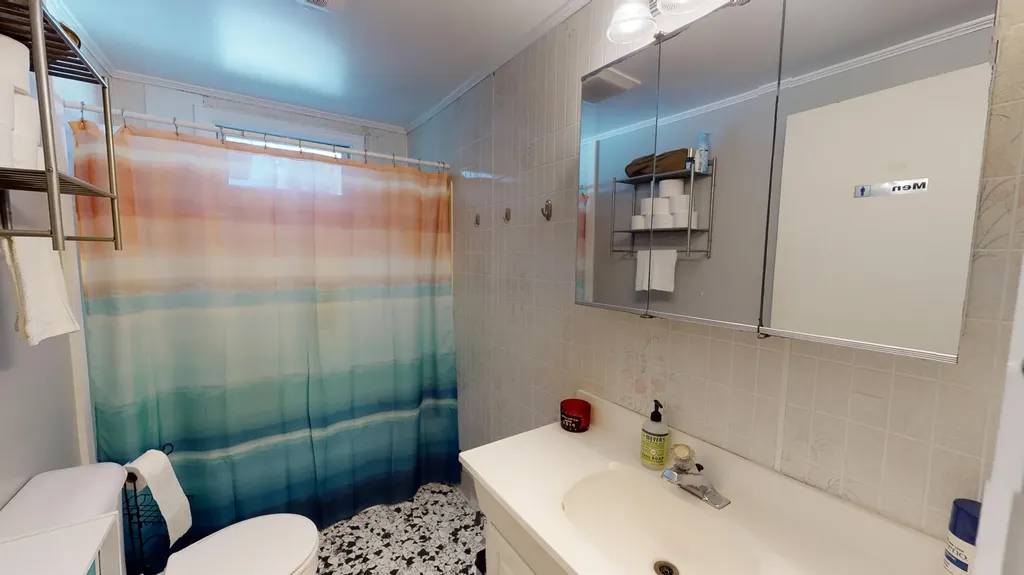 12 Gardner Road Orono ME 04473
