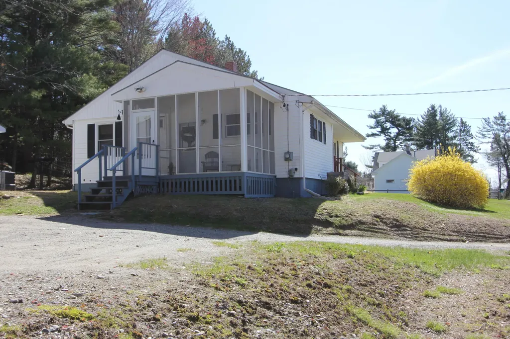 12 Gardner Road Orono ME 04473