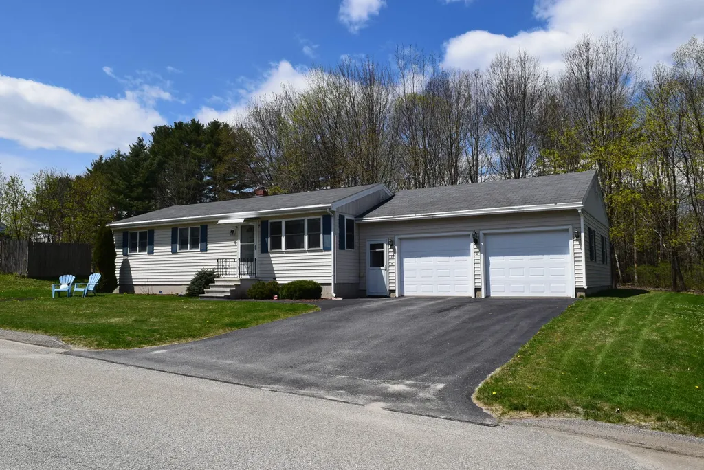 133 Broadview Avenue Auburn ME 04210