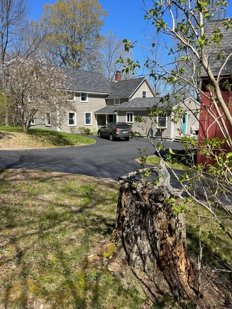 61 Middle Jam Road Gorham ME 04038
