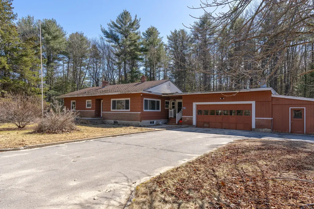 86 Middle Bay Road Brunswick ME 04011