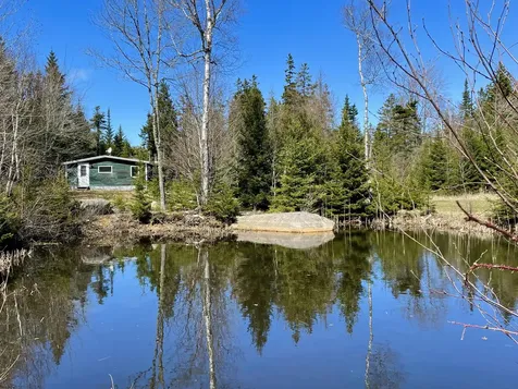 15 Bay State Road Vinalhaven ME 04863