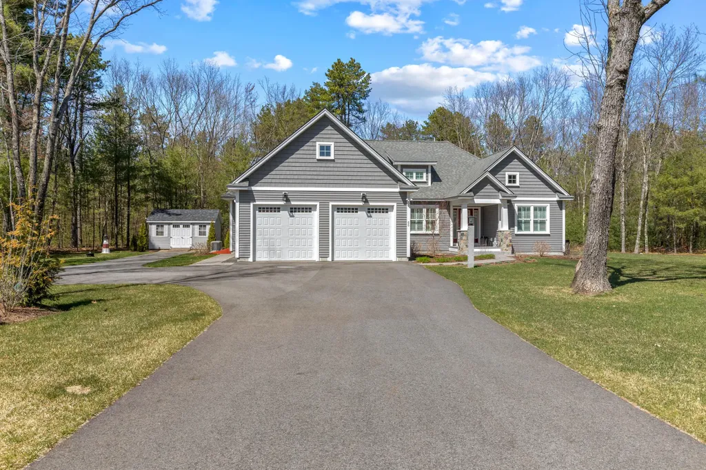 60 Cottonwood Circle Wells ME 04090