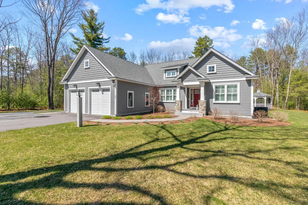60 Cottonwood Circle Wells ME 04090