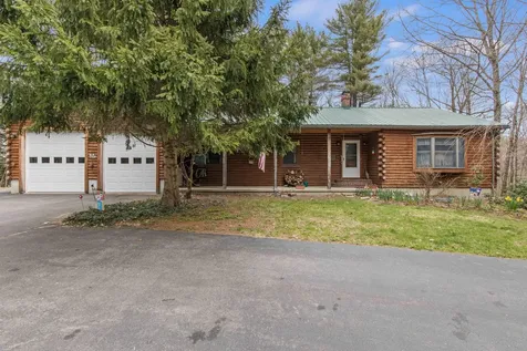 323 Portland Road Gray ME 04039