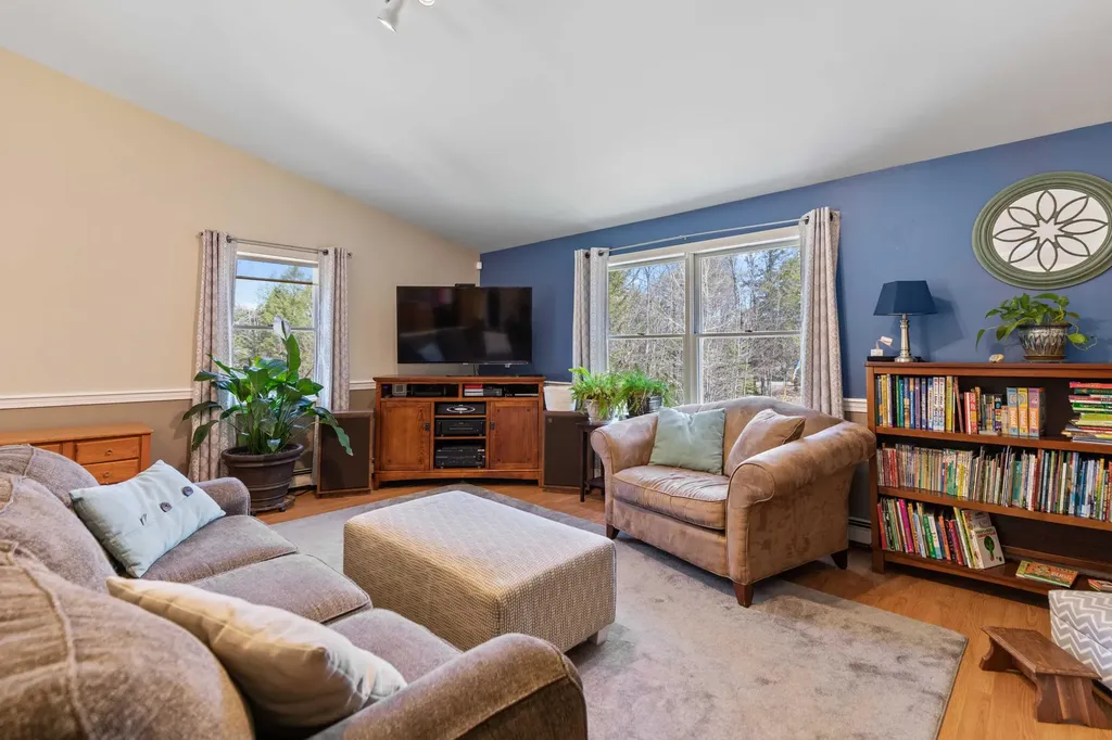 151 Auburn Pownal Road Durham ME 04222