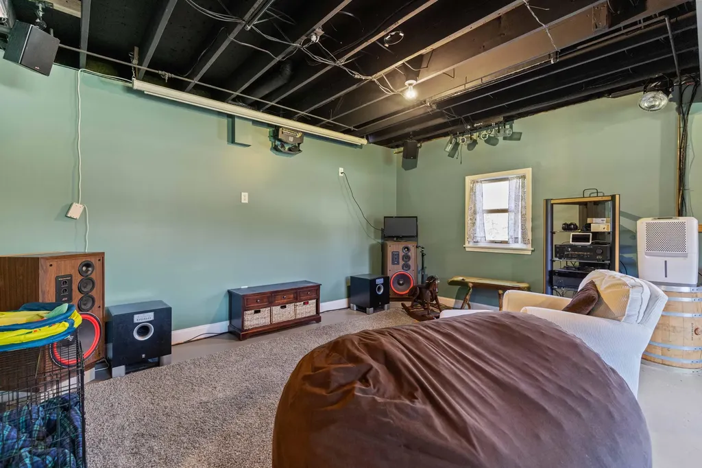 151 Auburn Pownal Road Durham ME 04222