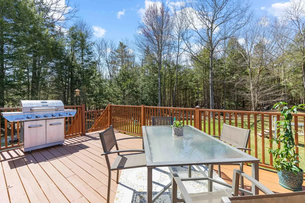 151 Auburn Pownal Road Durham ME 04222