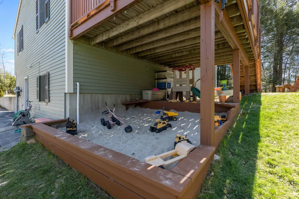 151 Auburn Pownal Road Durham ME 04222