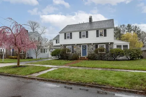 24 Wadsworth Street Portland ME 04103