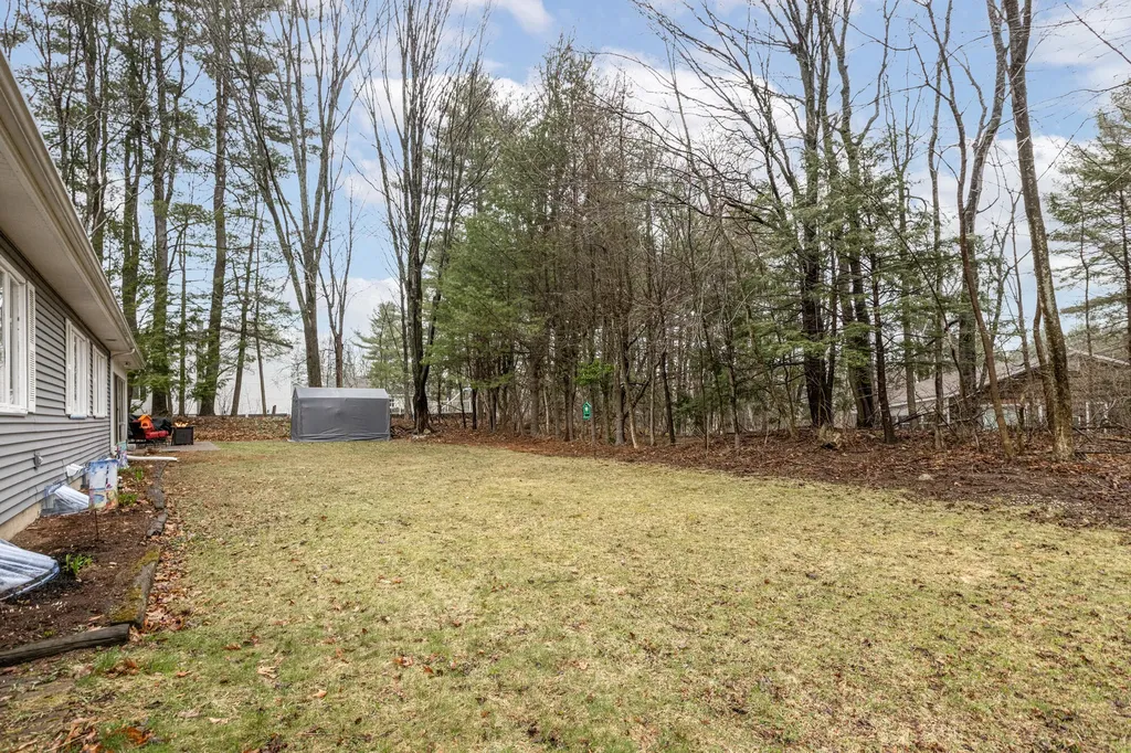 30 South Surry Lane Lewiston ME 04240