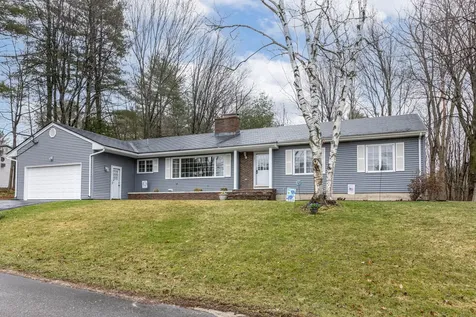 30 South Surry Lane Lewiston ME 04240