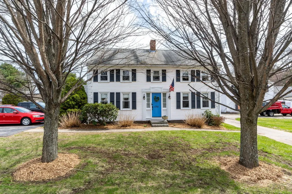 1793 Post Road Wells ME 04090