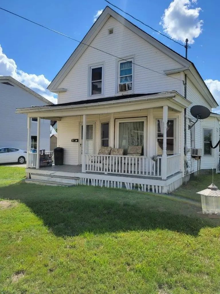 9 Church Street Sanford ME 04073