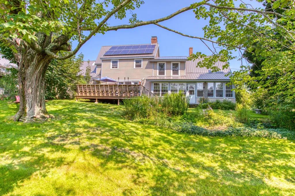 2388 Winslows Mills Road Waldoboro ME 04572