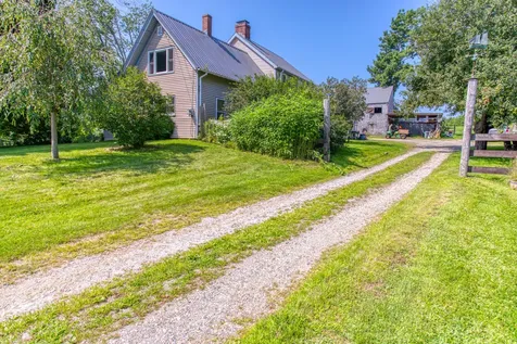 2388 Winslows Mills Road Waldoboro ME 04572
