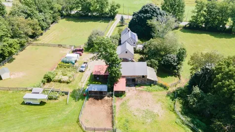 2388 Winslows Mills Road Waldoboro ME 04572
