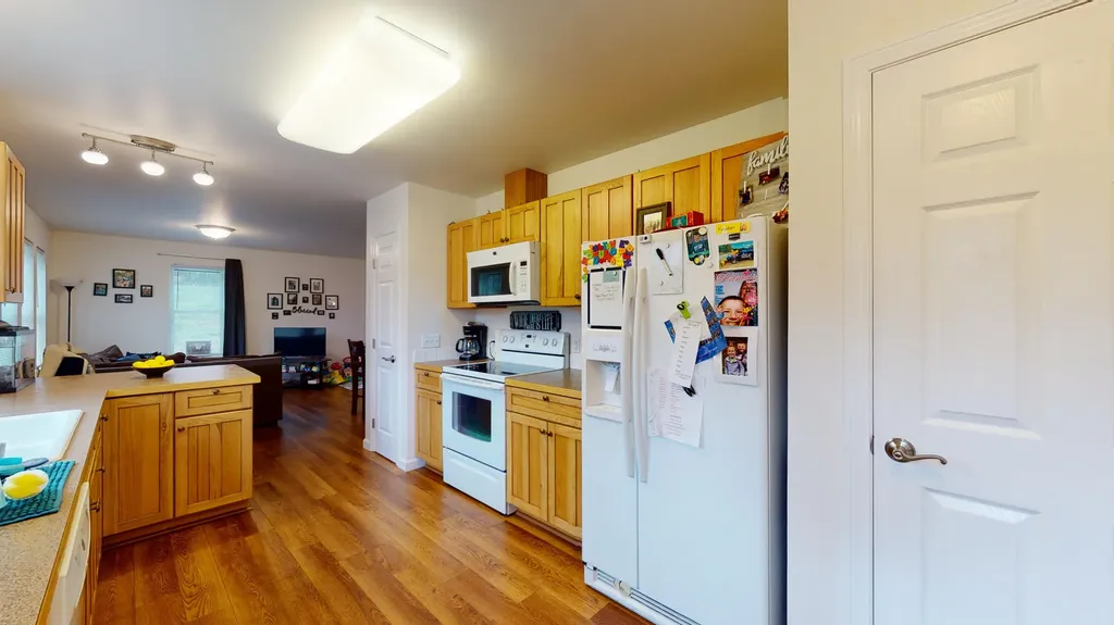 53 Heal Road Lincolnville ME 04849