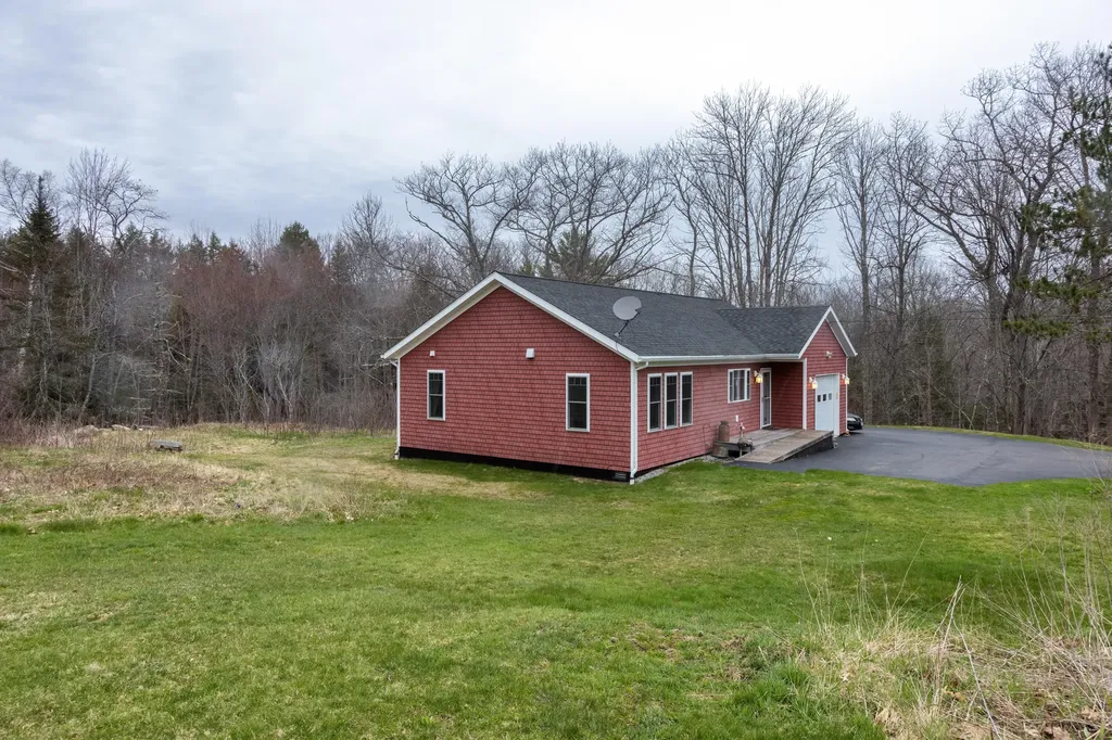 53 Heal Road Lincolnville ME 04849