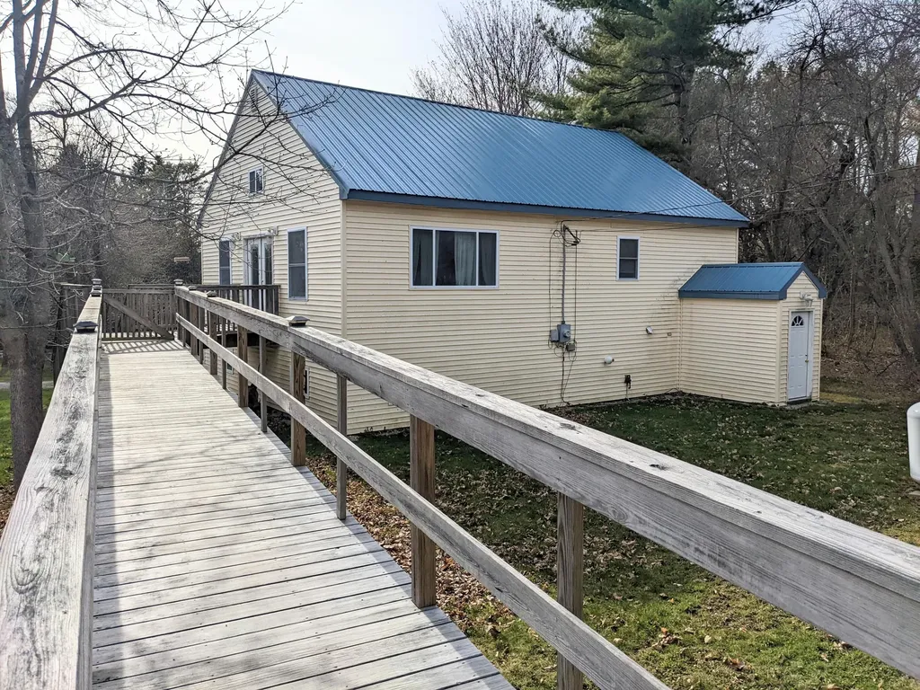 11 Cedar Street Bucksport ME 04416