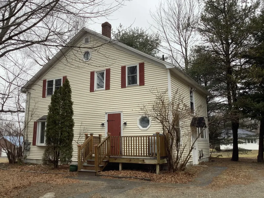 305 Main Street Lincoln ME 04457