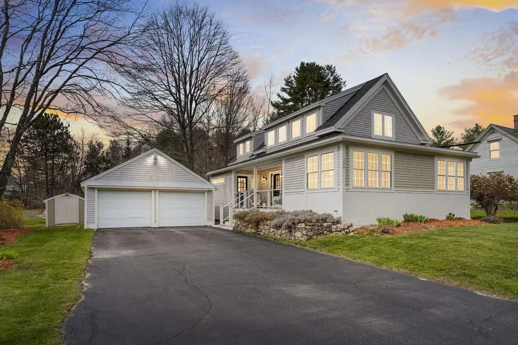 124 Bridge Street Yarmouth ME 04096