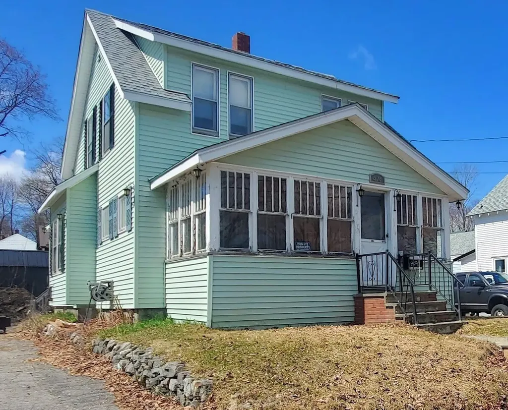 474 Aroostook Avenue Millinocket ME 04462