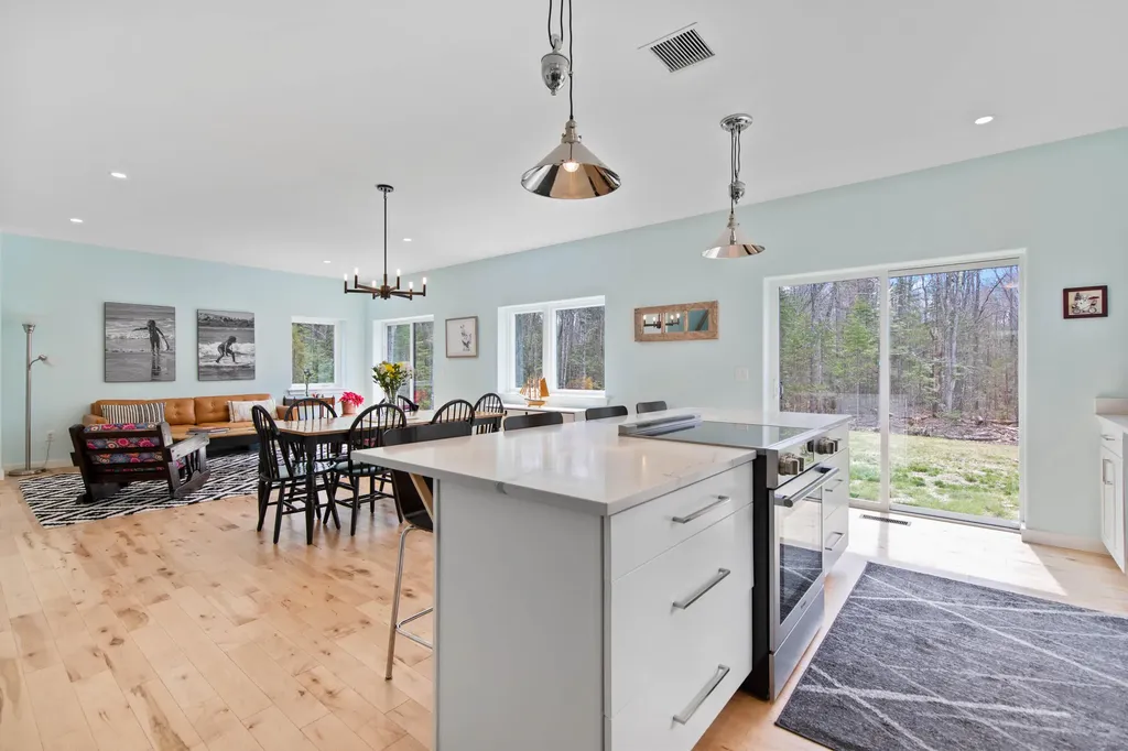 65 Conifer Way Arundel ME 04046
