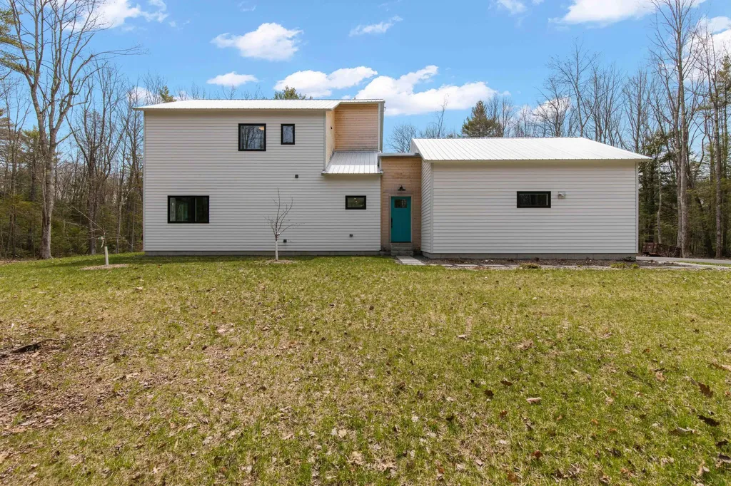 65 Conifer Way Arundel ME 04046