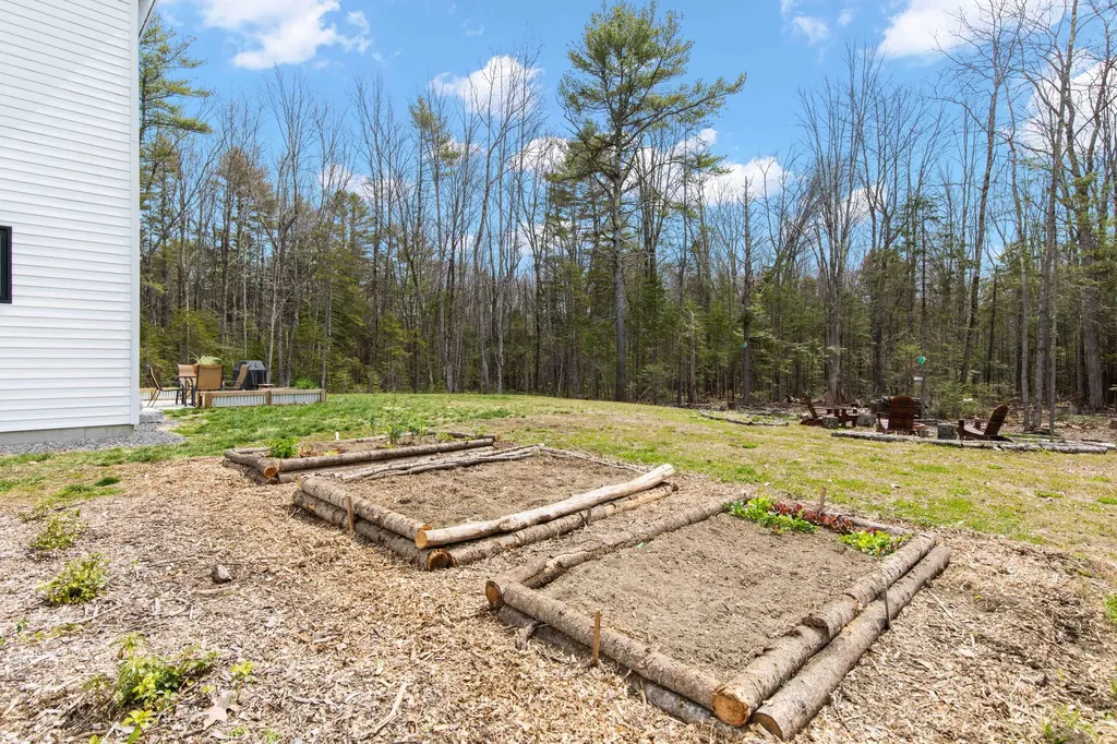 65 Conifer Way Arundel ME 04046