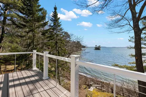 75 Shore Drive Freeport ME 04032