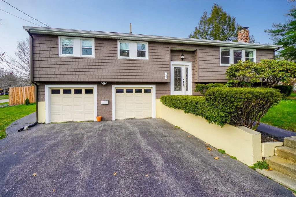105 Four Winds Road Portland ME 04102