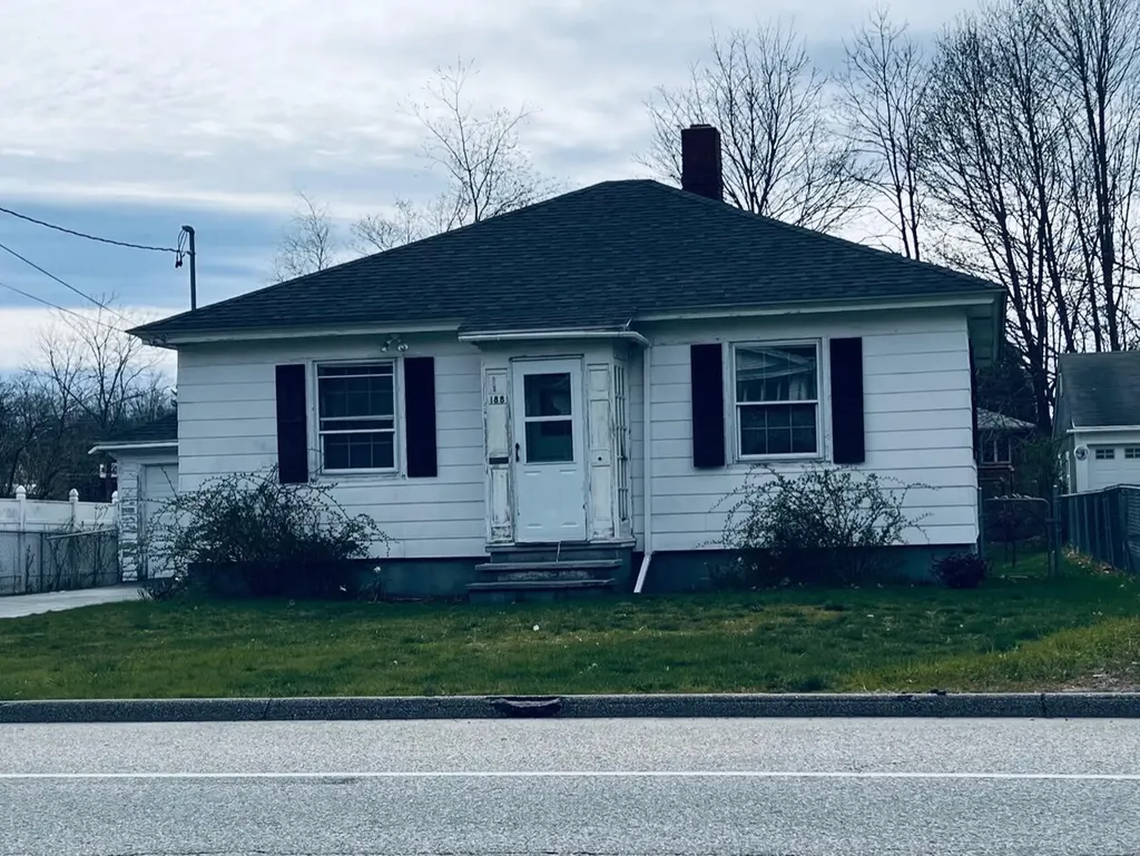 188 May Street Biddeford ME 04005