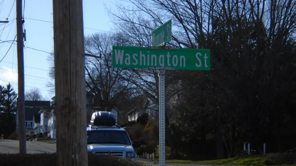 65 Washington Street Augusta ME 04330