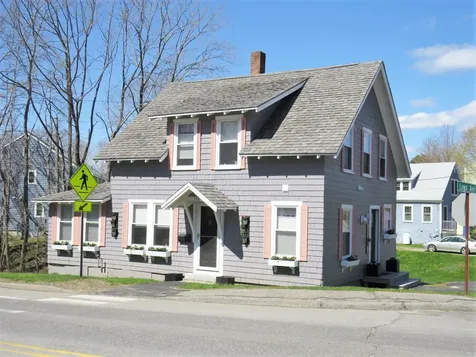 376 Broadway Rockland ME 04841