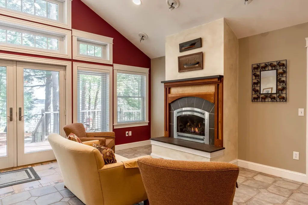 28 Whittemore Cove Road Raymond ME 04071