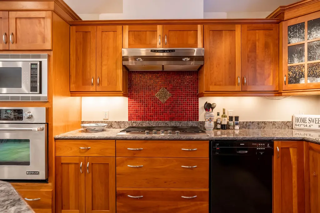 28 Whittemore Cove Road Raymond ME 04071