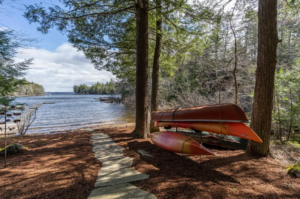 28 Whittemore Cove Road Raymond ME 04071