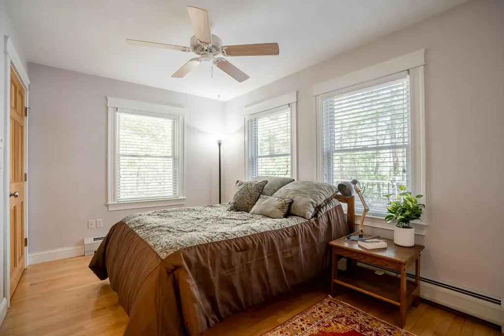 28 Whittemore Cove Road Raymond ME 04071