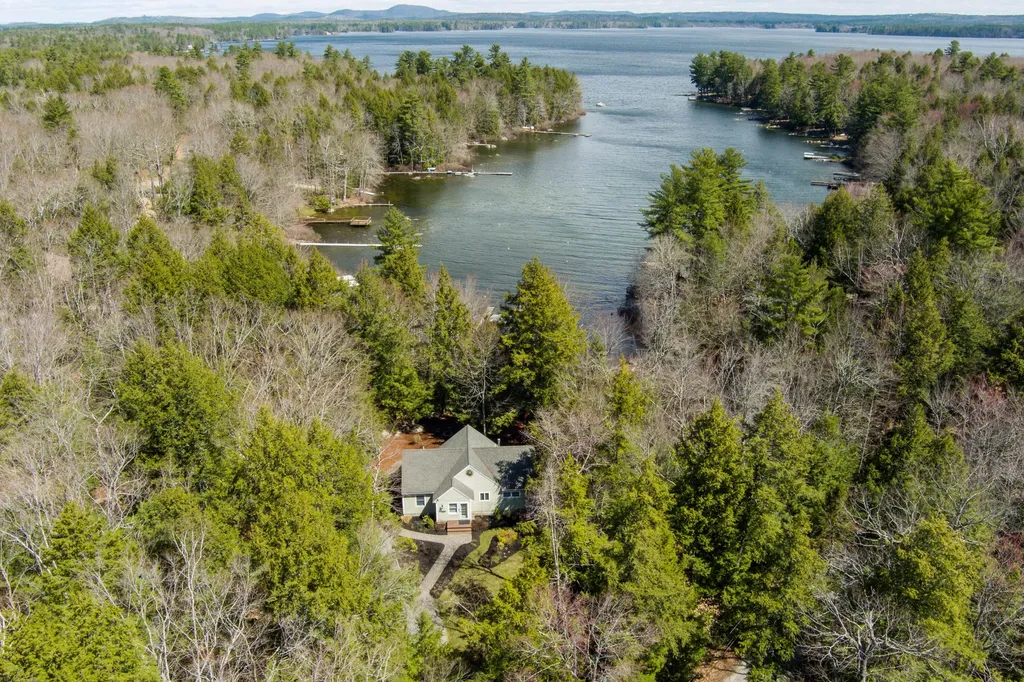 28 Whittemore Cove Road Raymond ME 04071