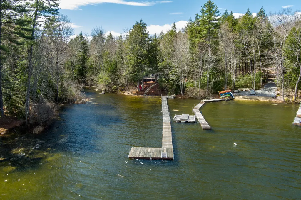 28 Whittemore Cove Road Raymond ME 04071