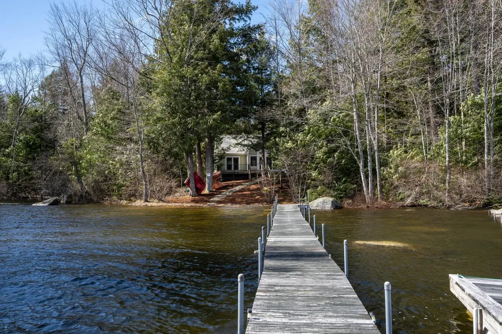 28 Whittemore Cove Road Raymond ME 04071
