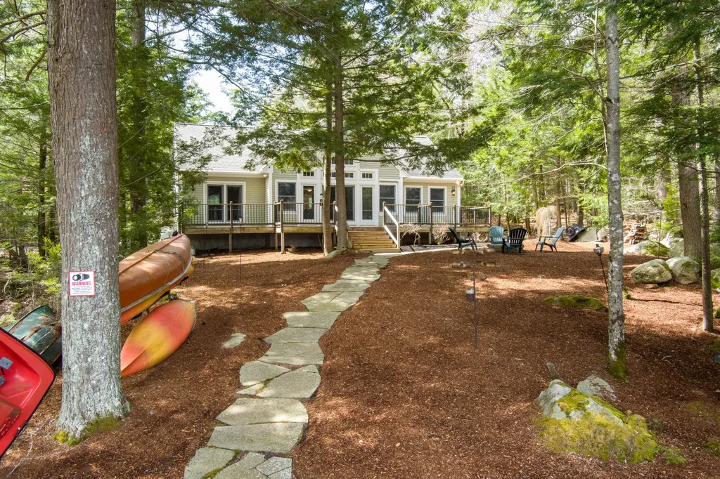 28 Whittemore Cove Road Raymond ME 04071