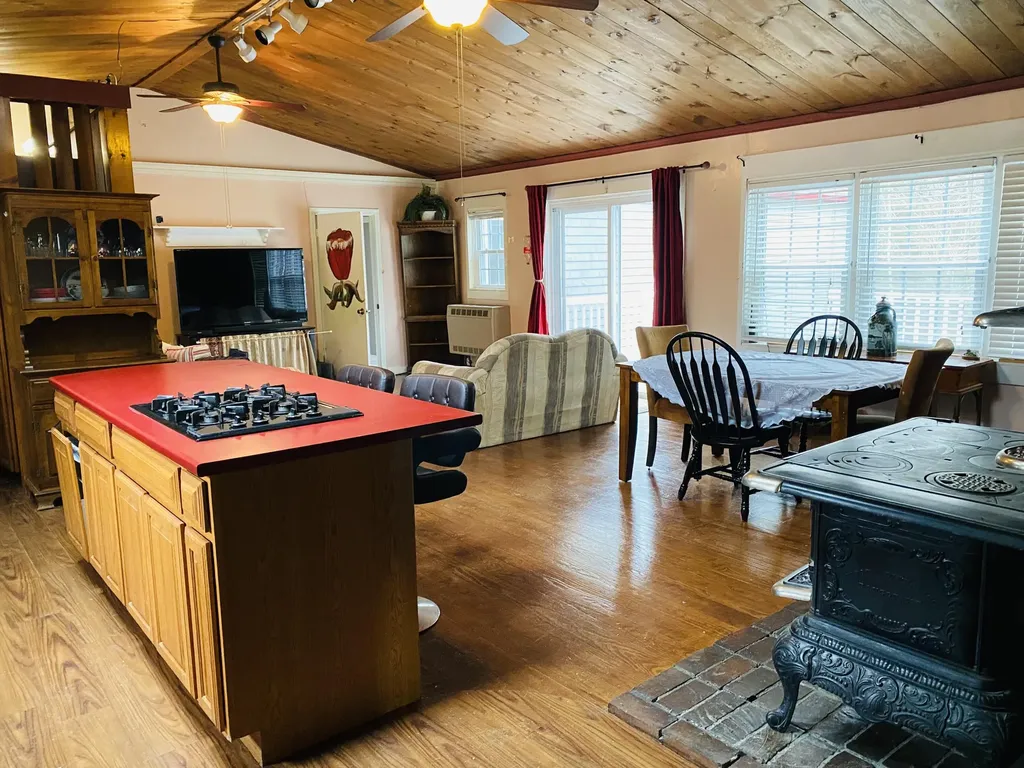 617 Bar Harbor Road Trenton ME 04605
