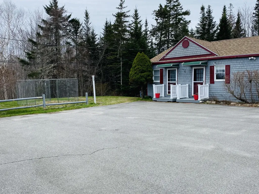 617 Bar Harbor Road Trenton ME 04605