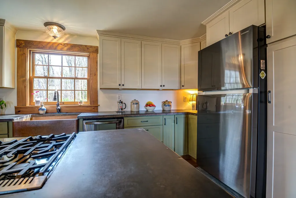 22 Hideaway Lane Falmouth ME 04105