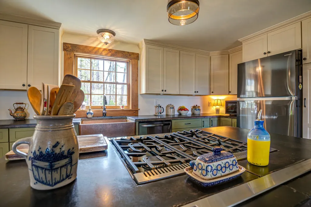 22 Hideaway Lane Falmouth ME 04105